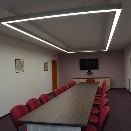 Sport Klub Hvozd Hotel Exterior photo